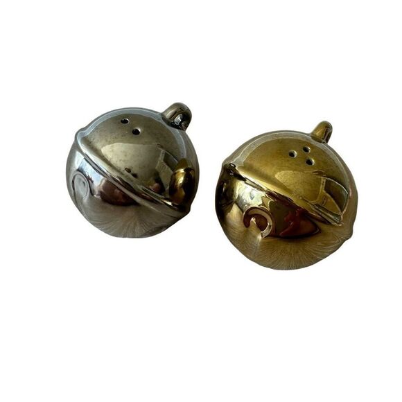 2 for $30 Christmas Ornament Santa Bells Ball Shaped Salt and Pepper Shakers - Picture 1 of 5